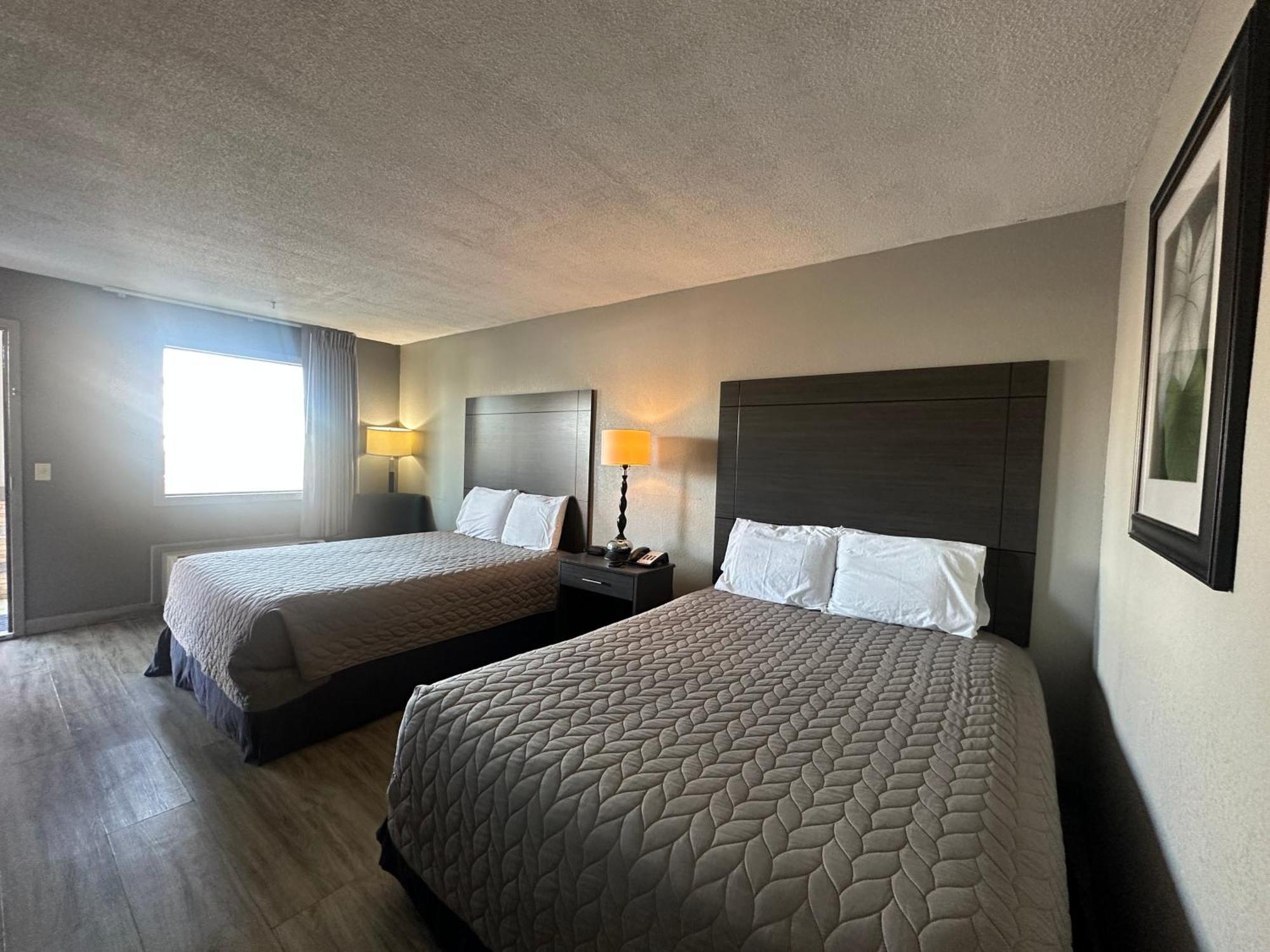 Executive Inn Locust Grove By Capital O Экстерьер фото
