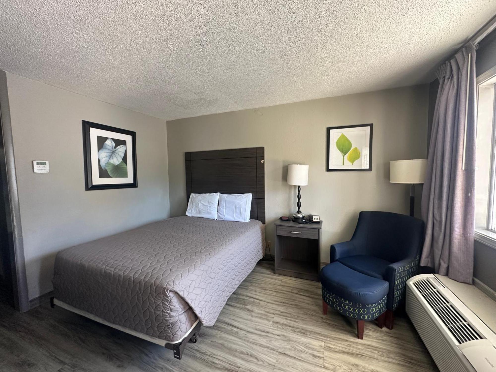 Executive Inn Locust Grove By Capital O Экстерьер фото